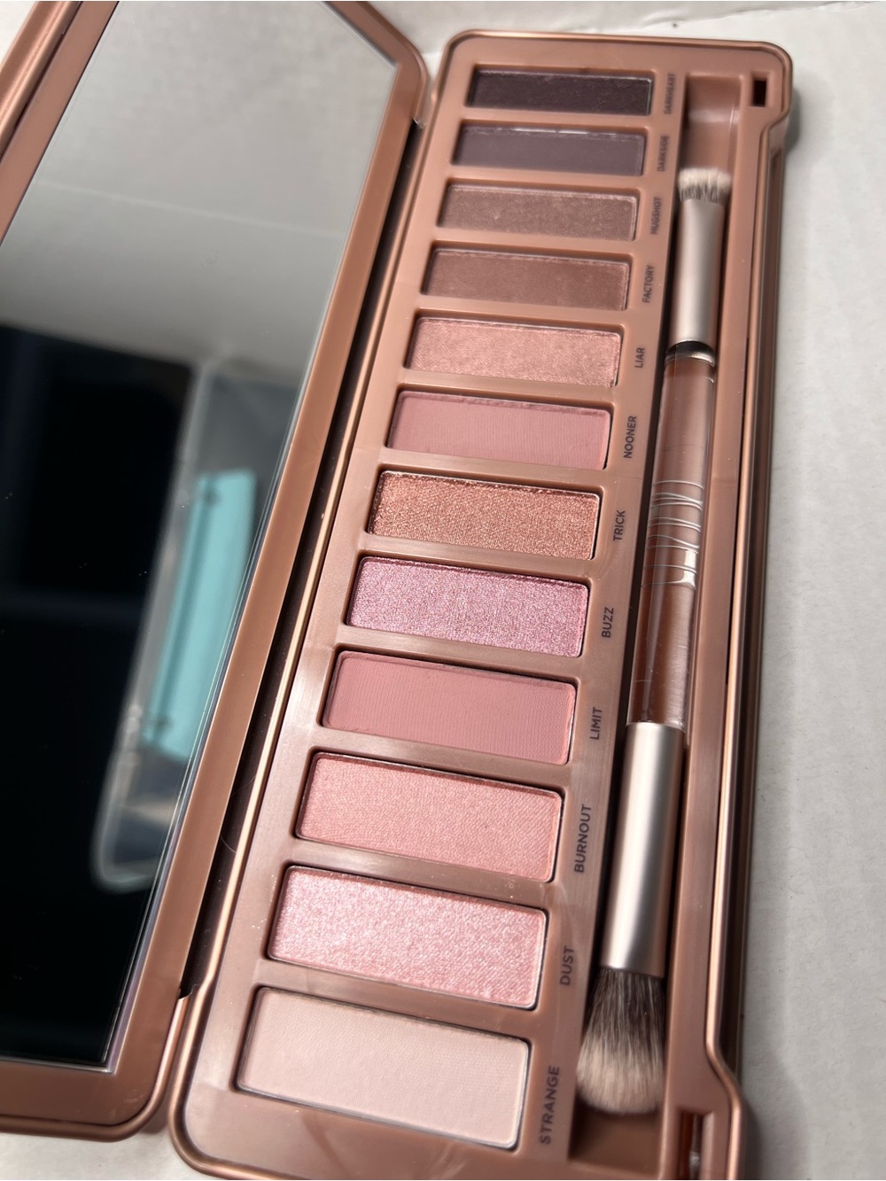 Urban Decay NAKED3 SOFT PINK EYESHADOW PALETTE